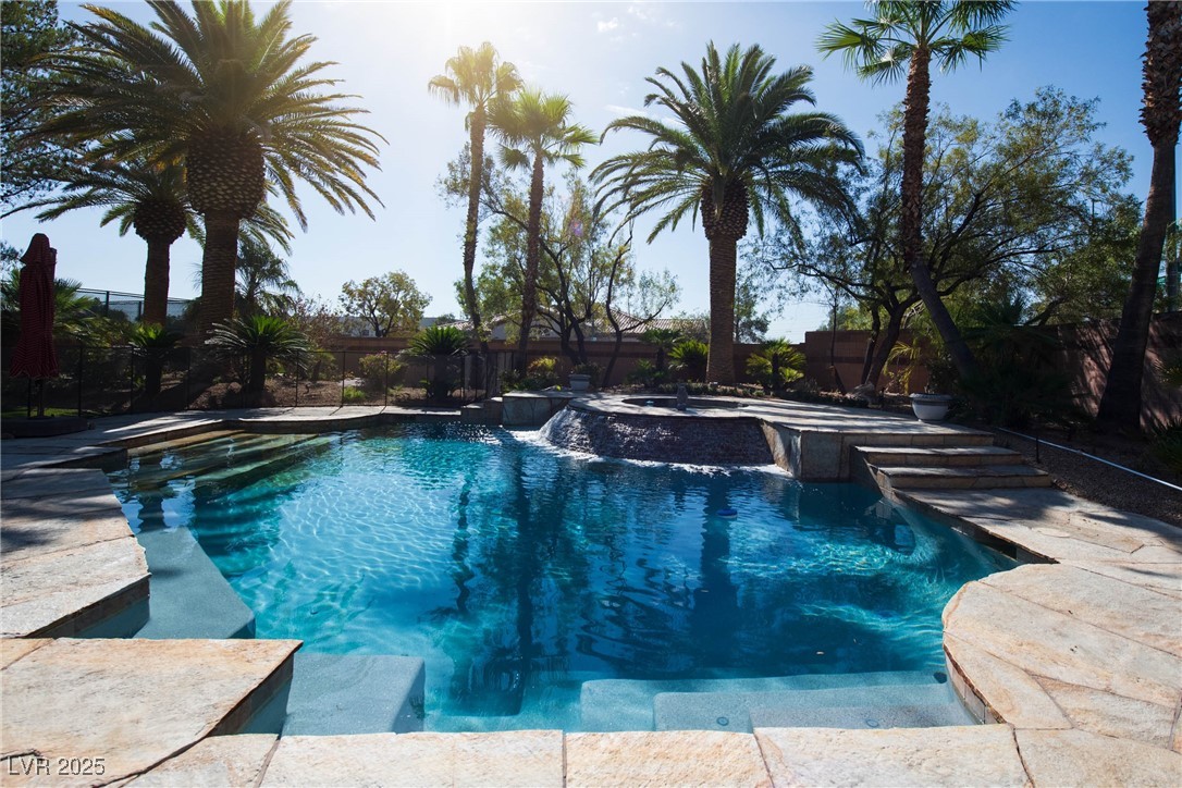 2285 Villefort Court