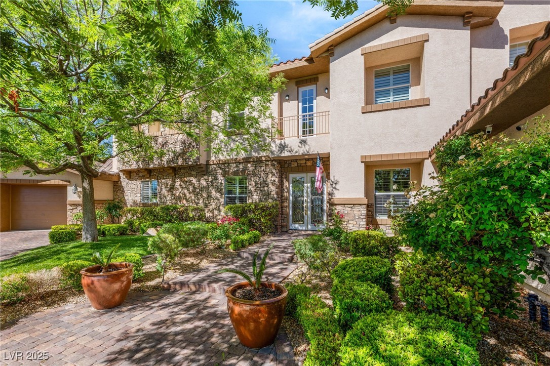 2285 Villefort Court