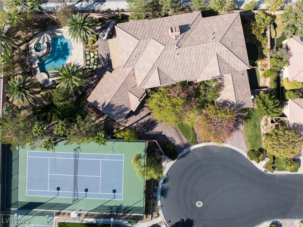 2285 Villefort Court