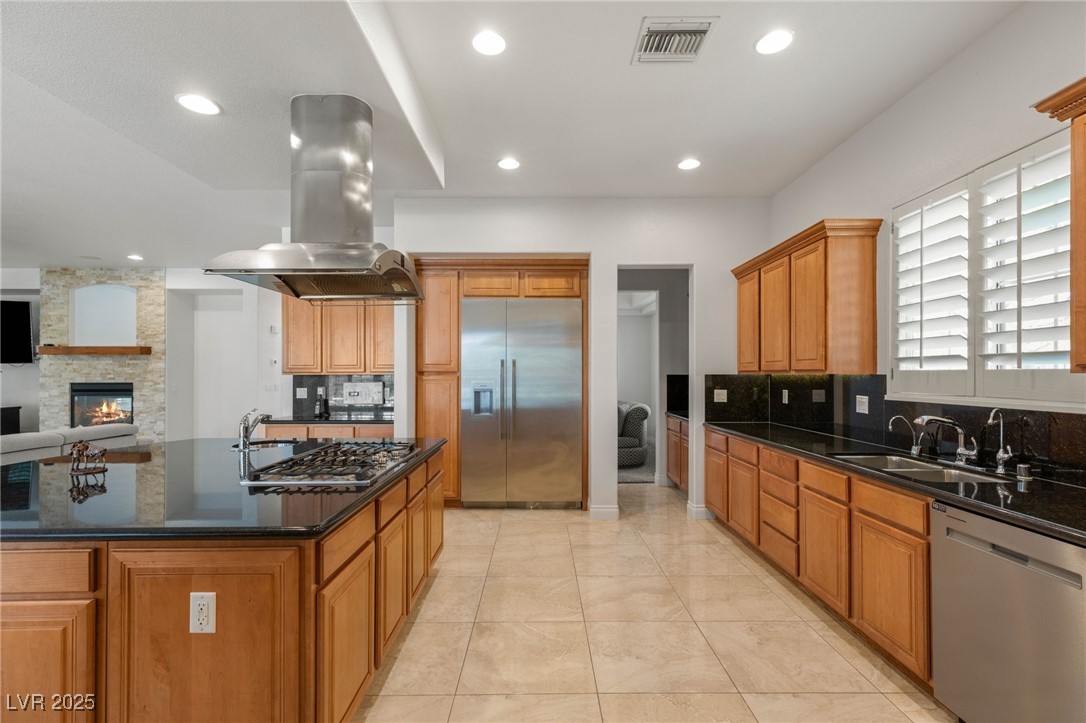 2285 Villefort Court