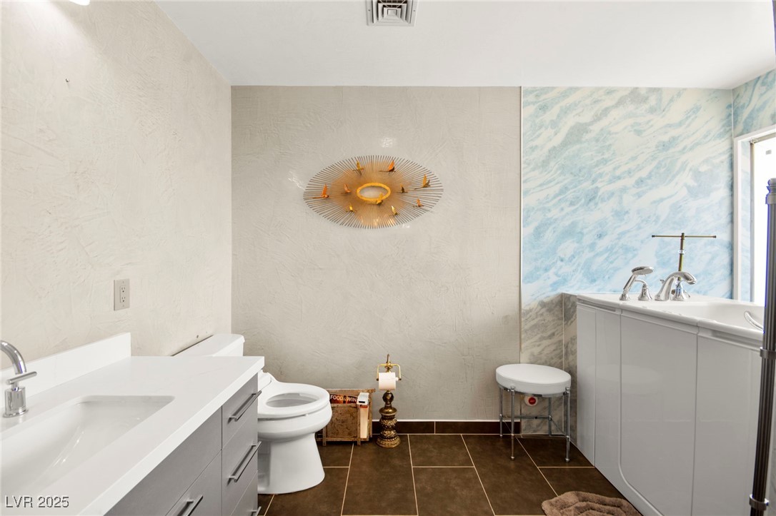 226 Dalmatian Lane