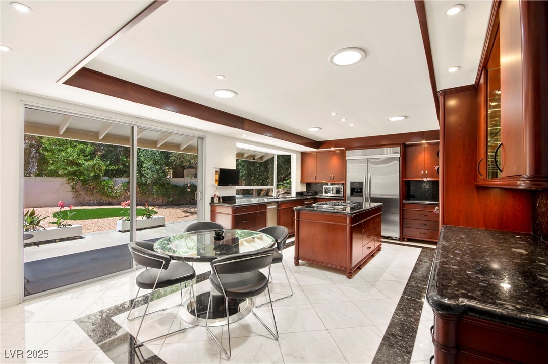 226 Dalmatian Lane