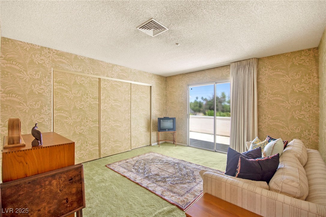 226 Dalmatian Lane