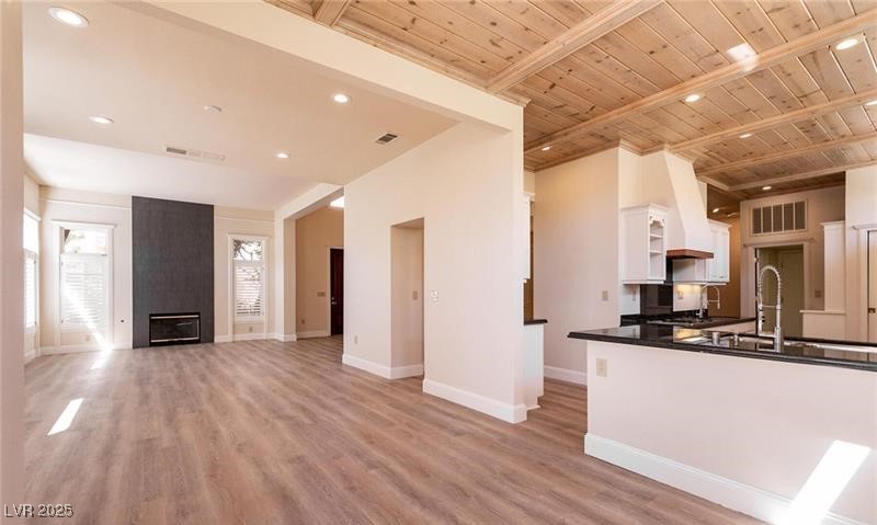 9001 Opus Drive