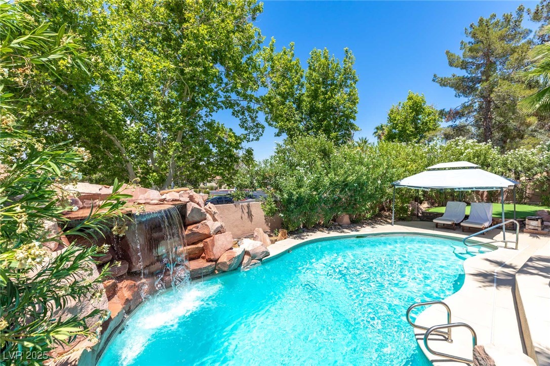 179 Adomeit Drive