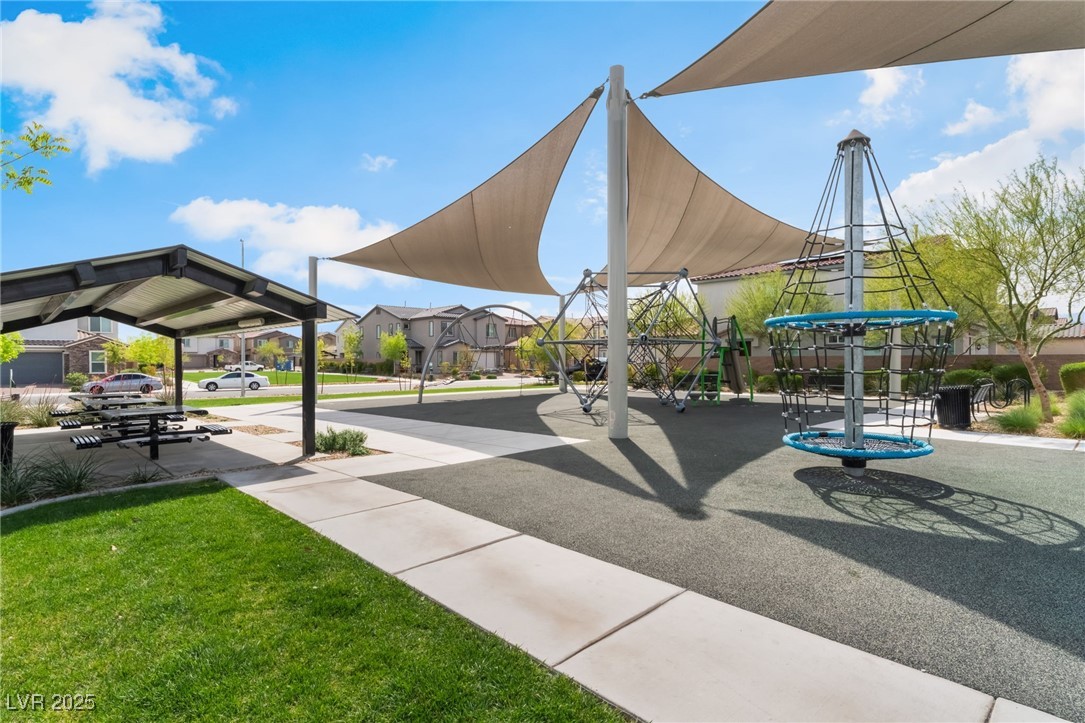 7132 Sayonara Vista Street