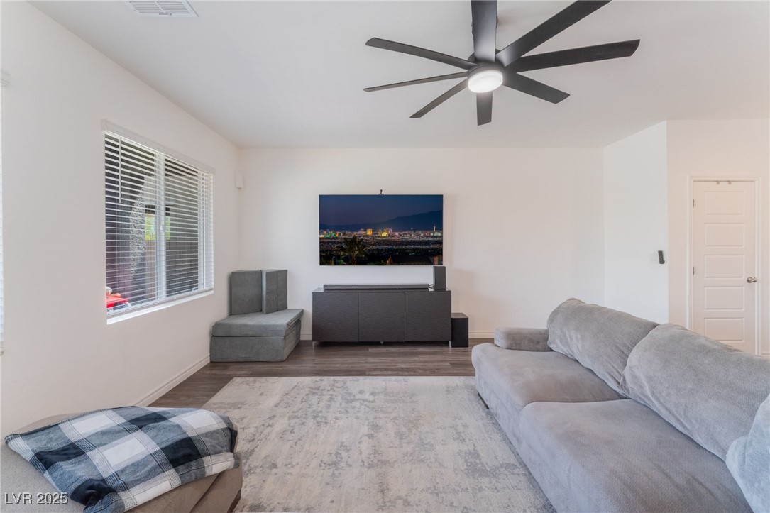 7132 Sayonara Vista Street