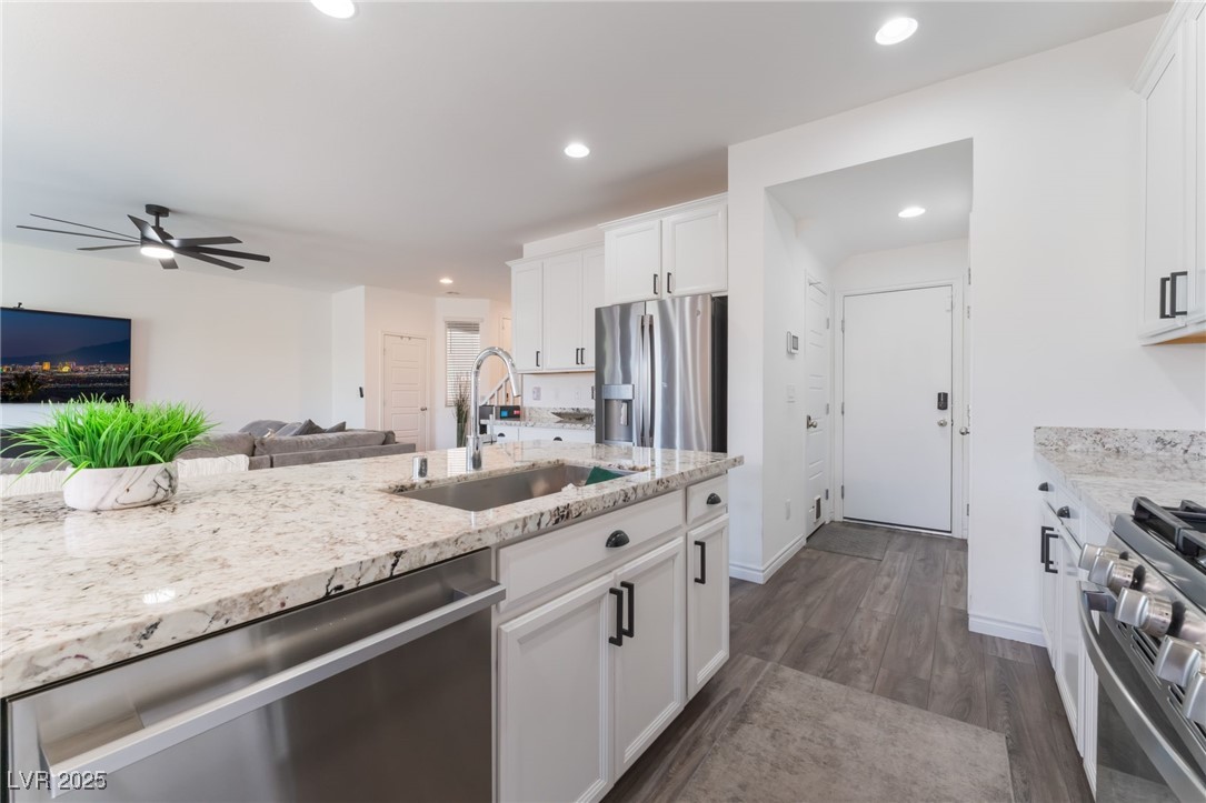 7132 Sayonara Vista Street