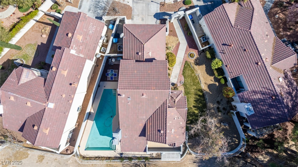 5221 Crooked River Circle