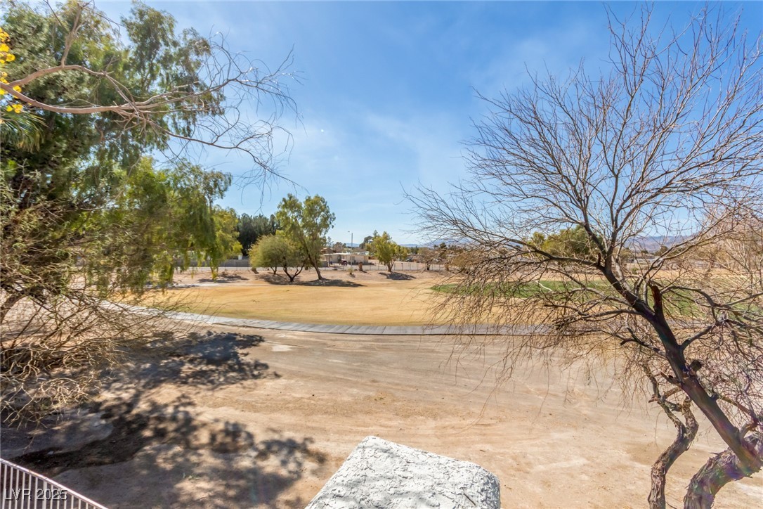 5221 Crooked River Circle