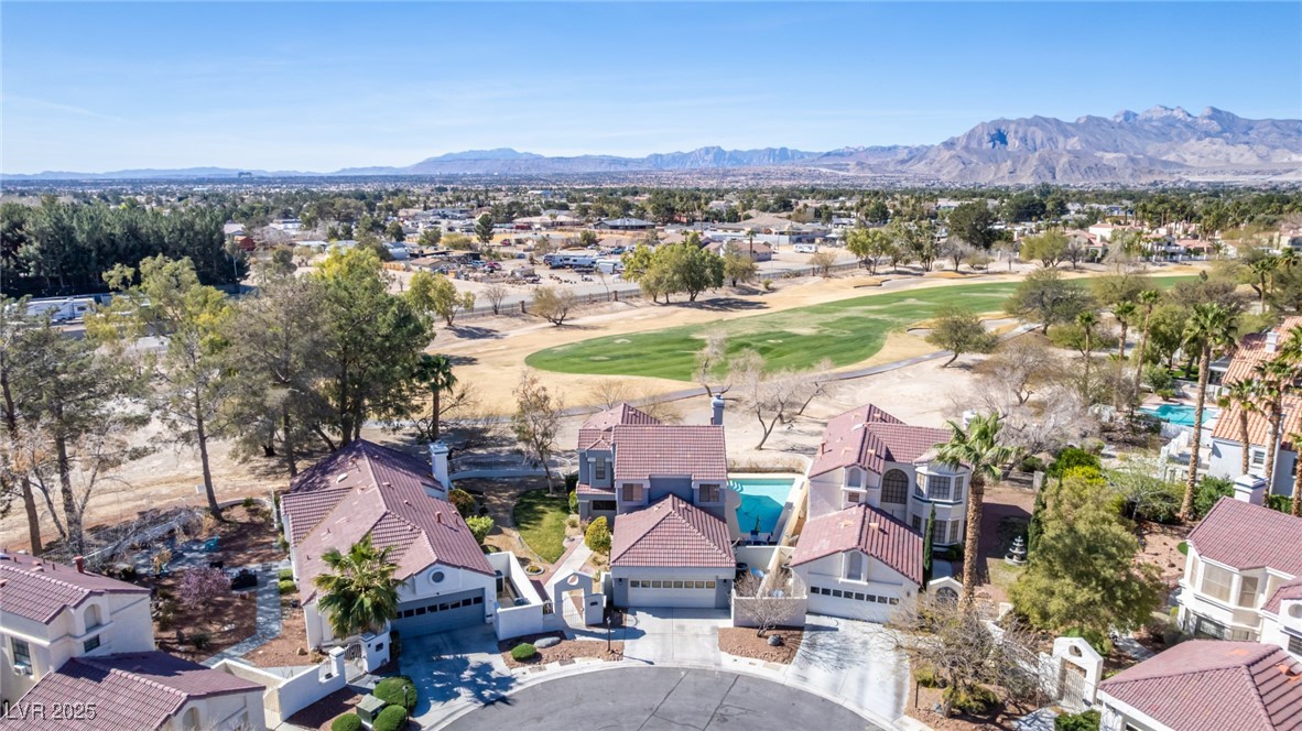 5221 Crooked River Circle