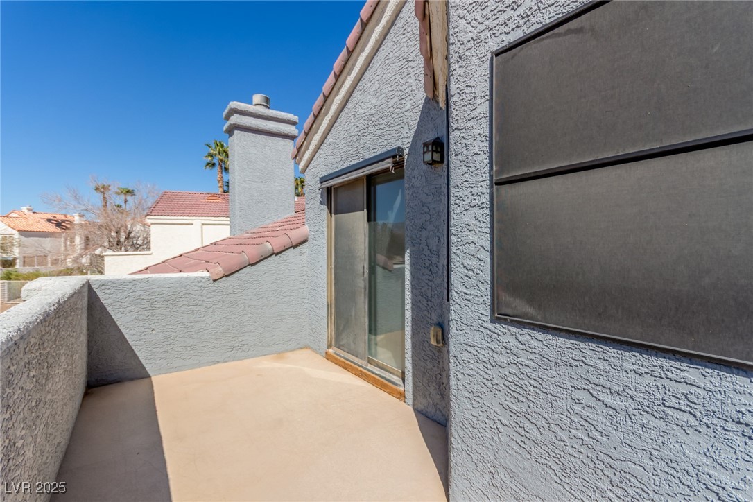 5221 Crooked River Circle