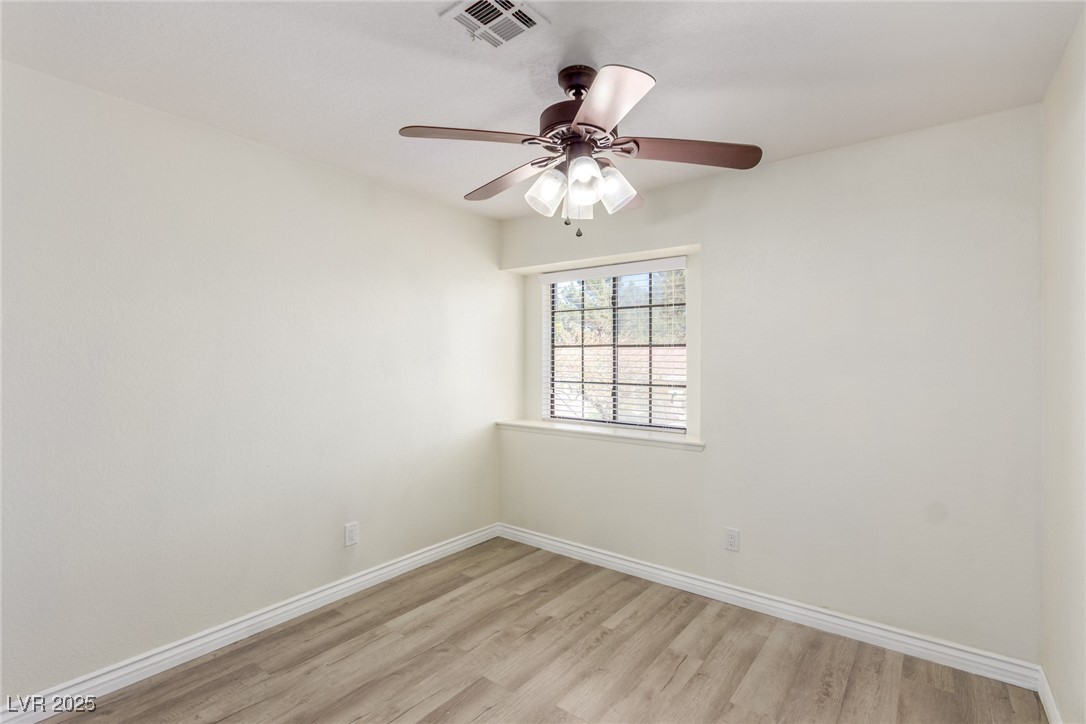 5221 Crooked River Circle