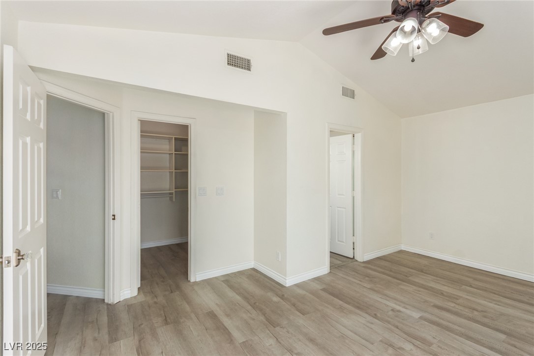 5221 Crooked River Circle