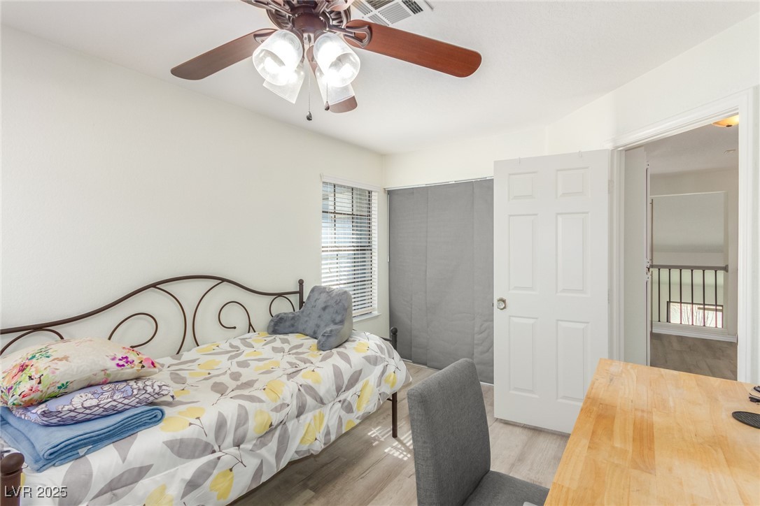 5221 Crooked River Circle