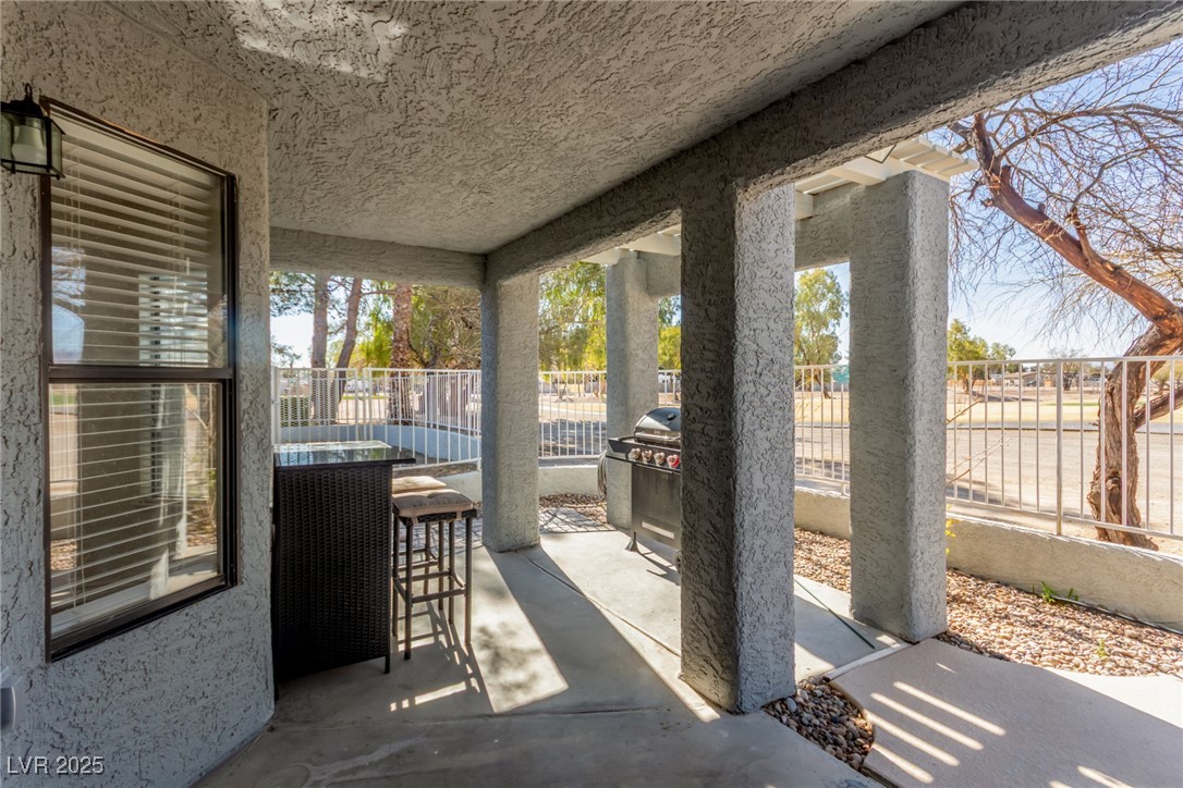 5221 Crooked River Circle