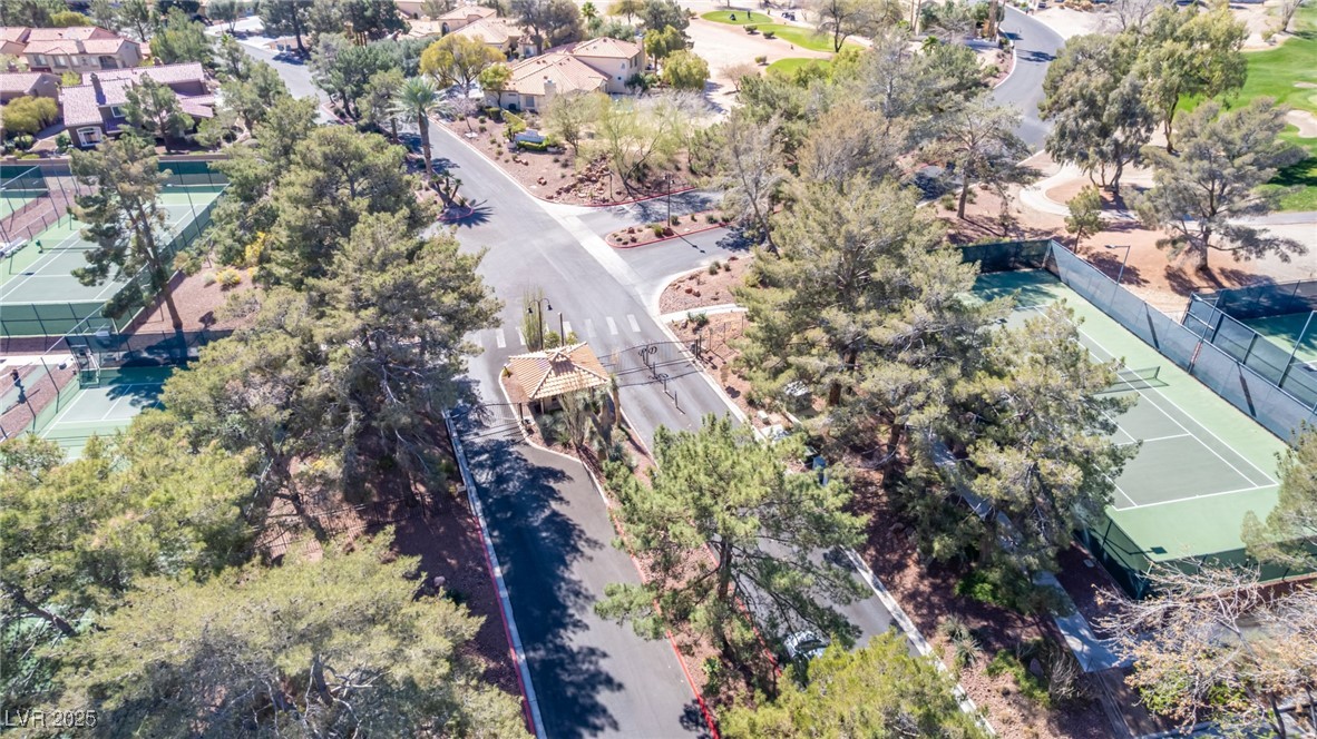 5221 Crooked River Circle