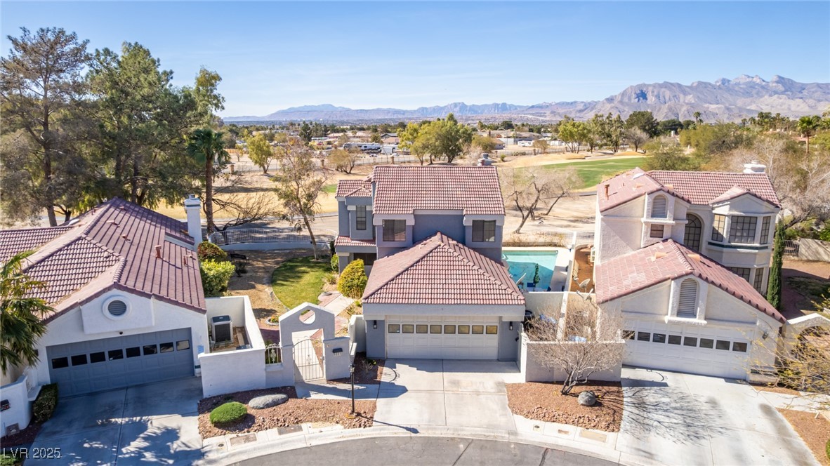 5221 Crooked River Circle