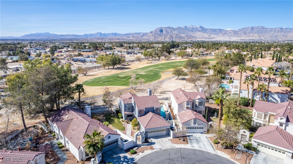 5221 Crooked River Circle