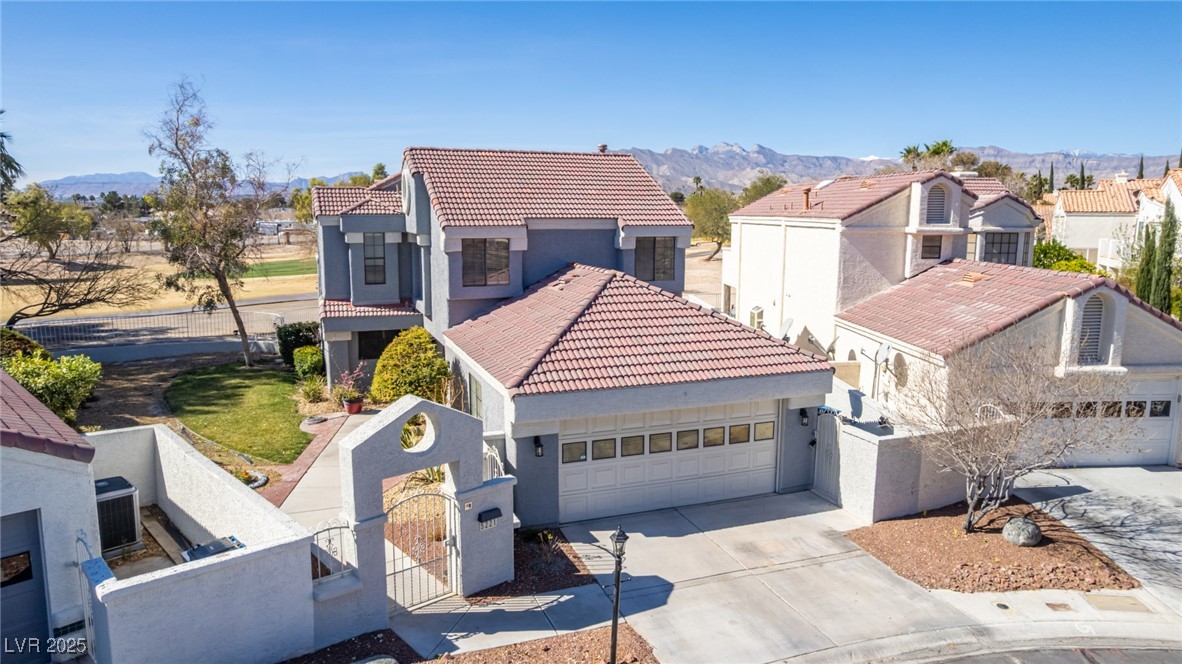 5221 Crooked River Circle
