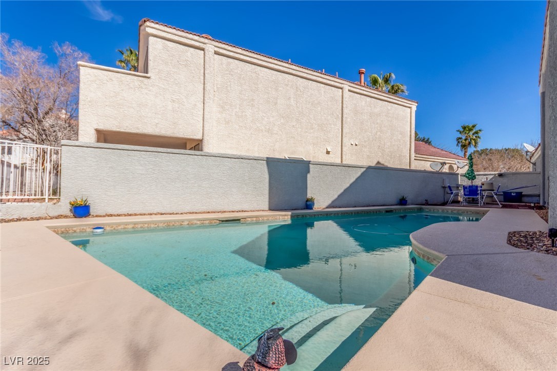 5221 Crooked River Circle