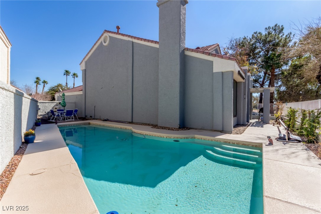 5221 Crooked River Circle