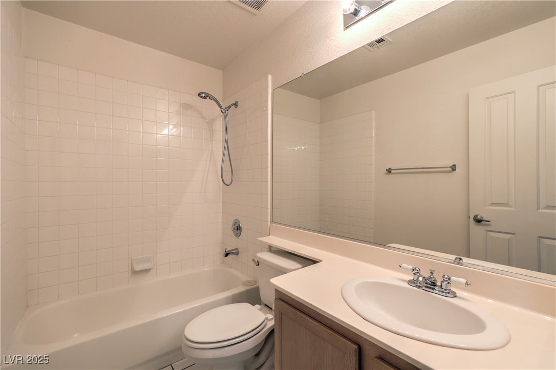 5425 Thomaston Court