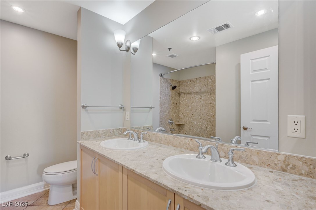 150 Las Vegas Boulevard 1716