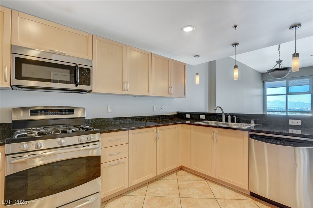 150 Las Vegas Boulevard 1716