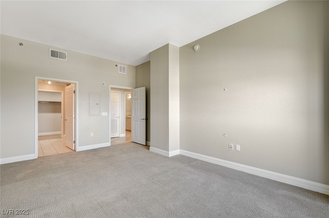 150 Las Vegas Boulevard 1716