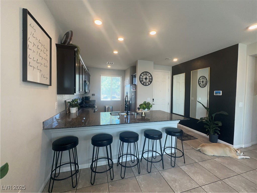 7636 Bandon Cliffs Street