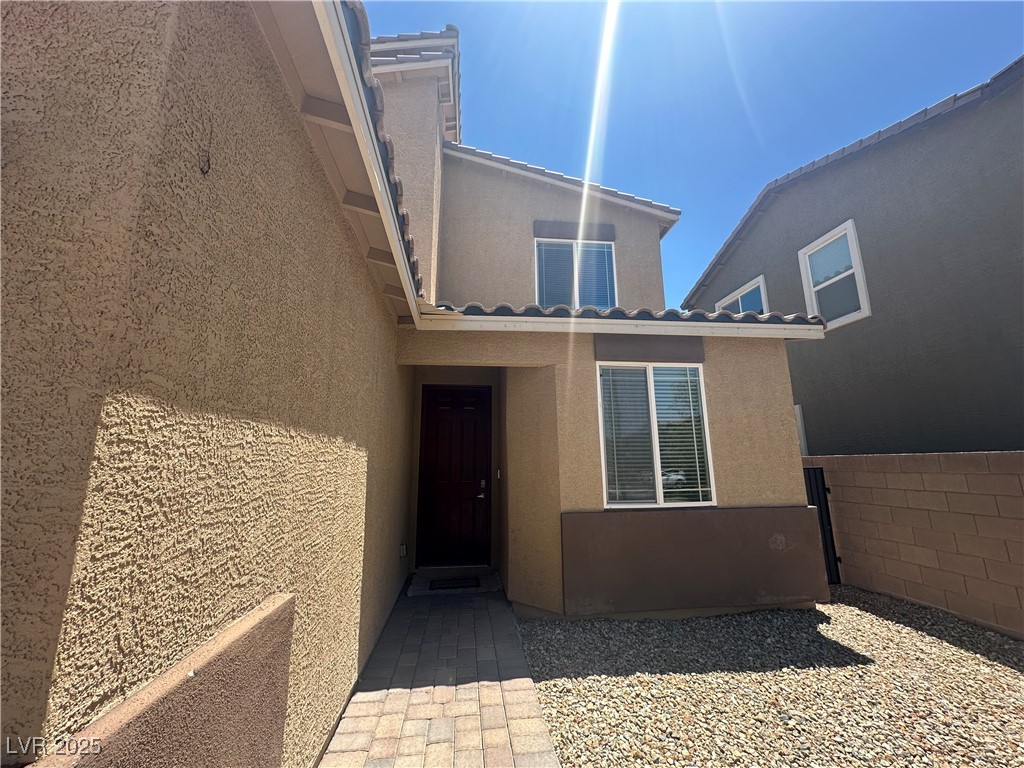 7636 Bandon Cliffs Street