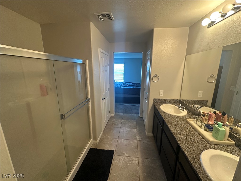 7636 Bandon Cliffs Street