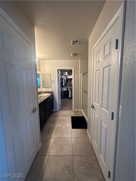 7636 Bandon Cliffs Street