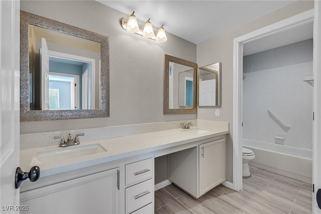 1795 Lily Pond Circle 0