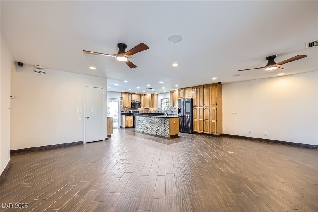 3557 Wayne Circle