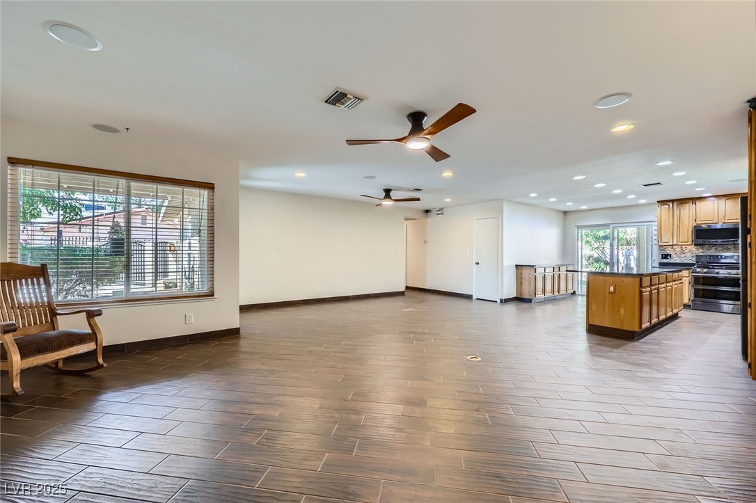 3557 Wayne Circle