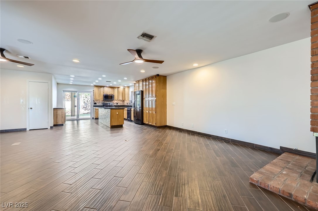 3557 Wayne Circle