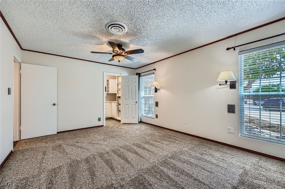 3557 Wayne Circle