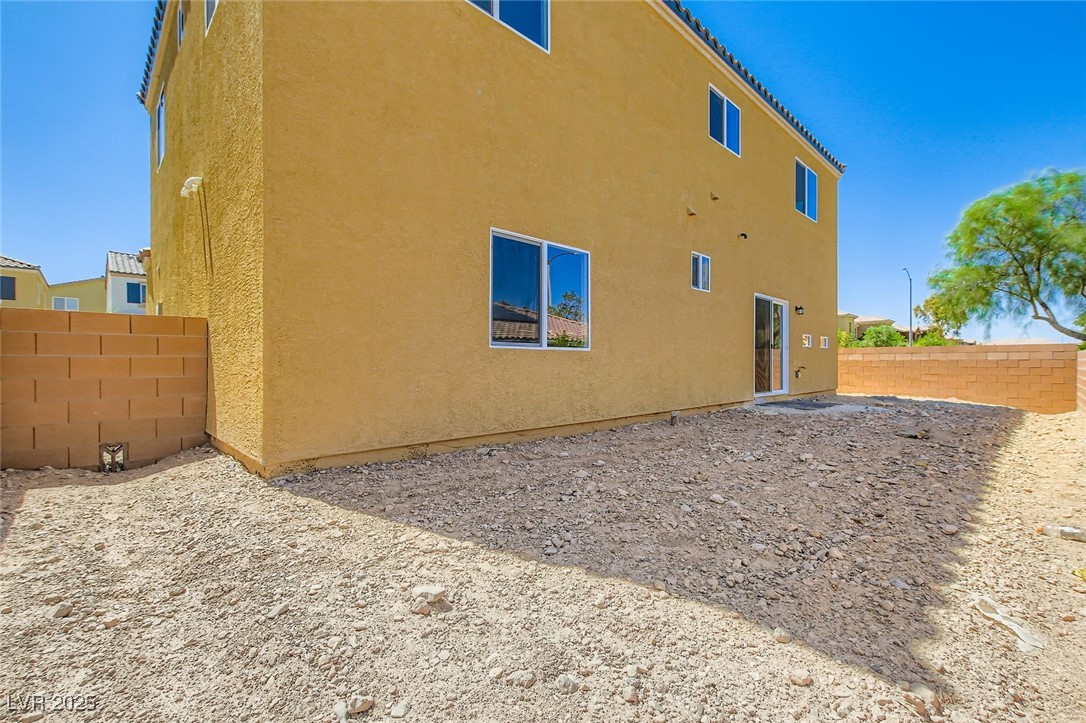 9712 Rocket Grove Court