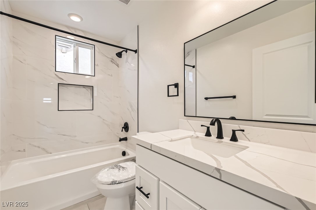 9712 Rocket Grove Court