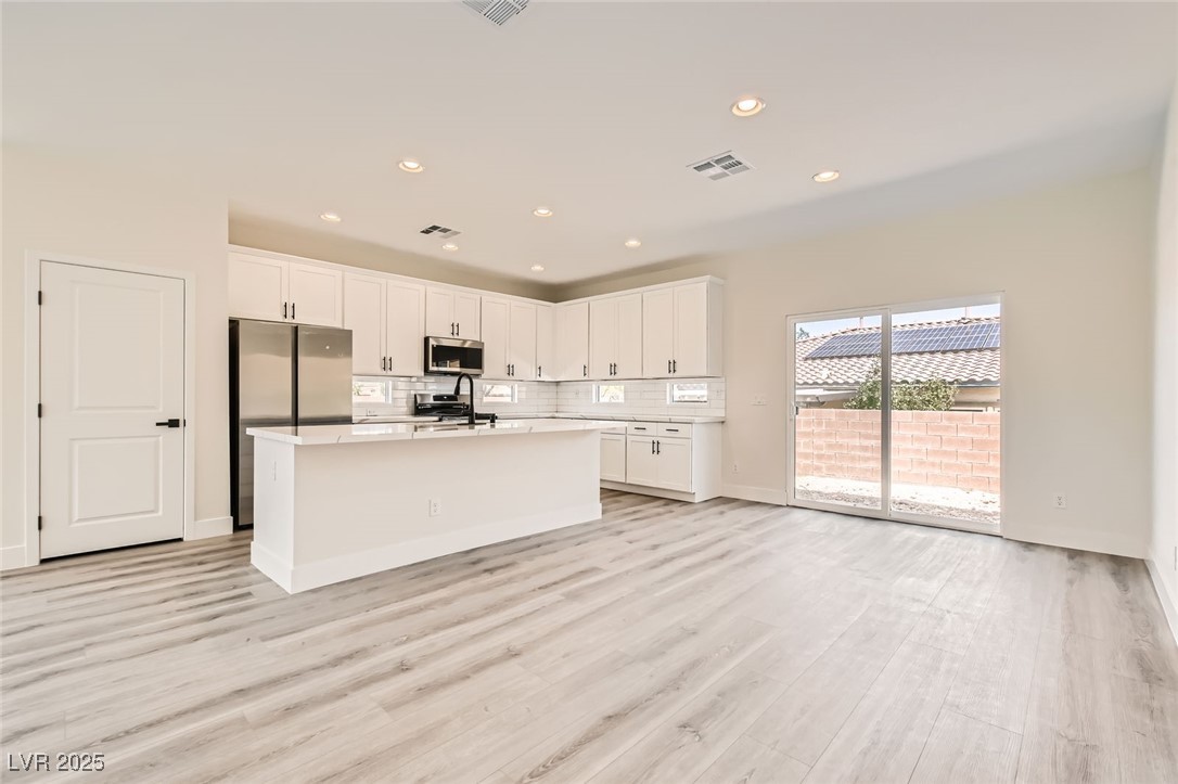 9712 Rocket Grove Court