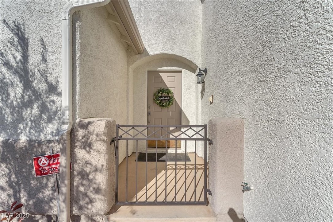 10955 Sospel Place