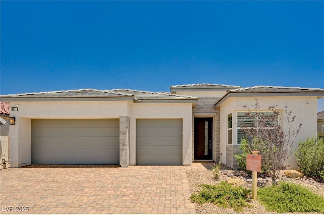 8934 Windgate Ranch Street