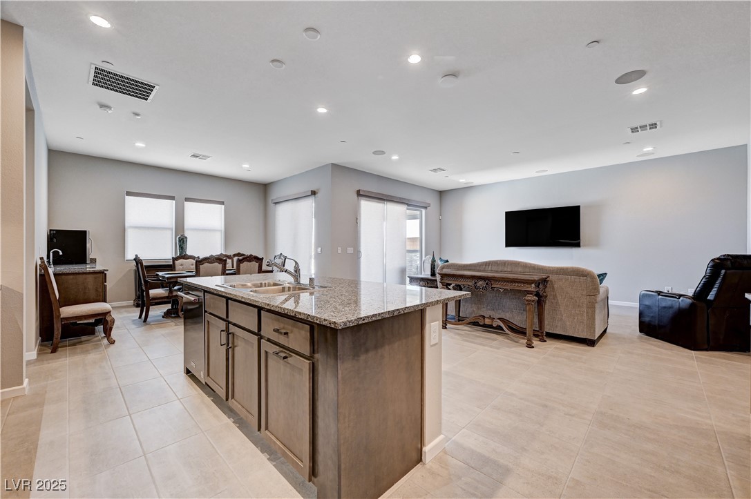 8934 Windgate Ranch Street