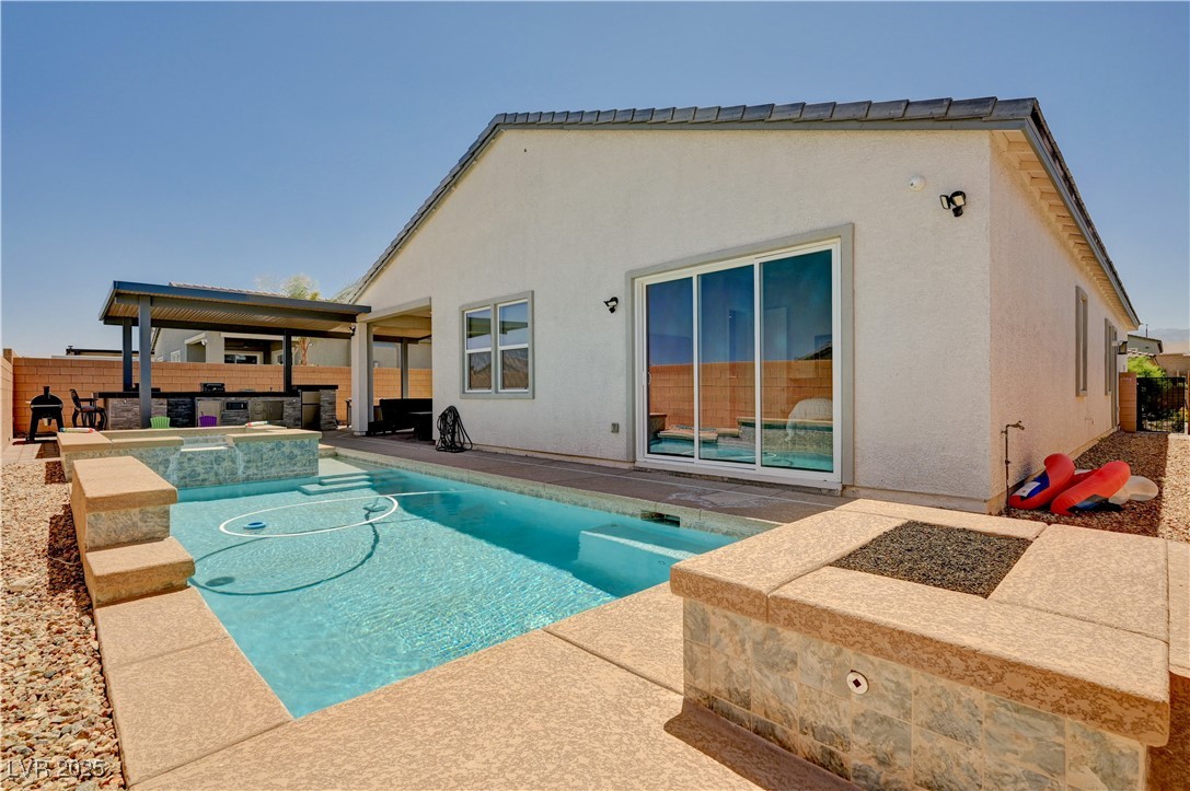 8934 Windgate Ranch Street