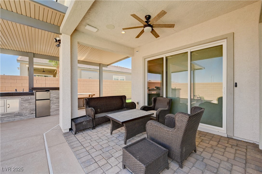 8934 Windgate Ranch Street