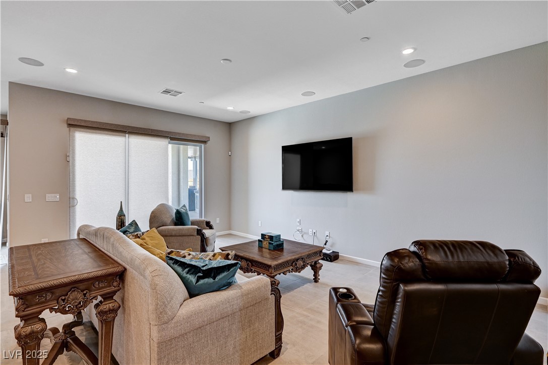 8934 Windgate Ranch Street
