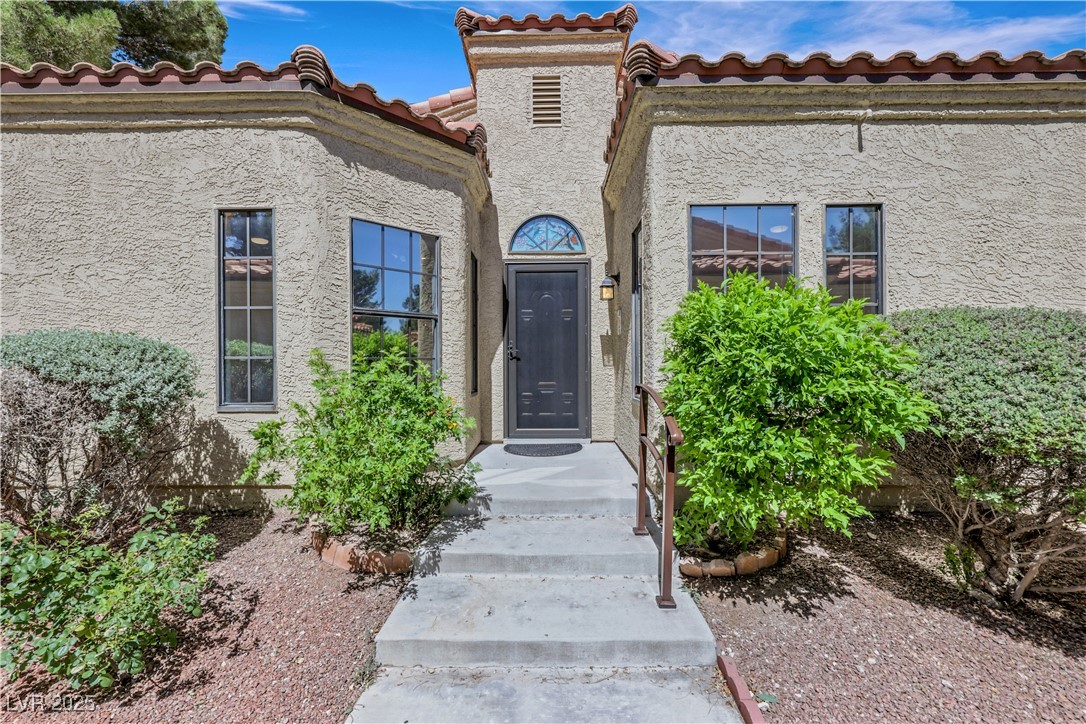 7909 Canoe Lane