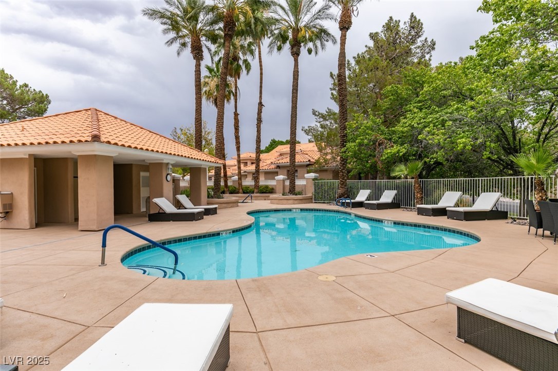 4963 Crooked Stick Way